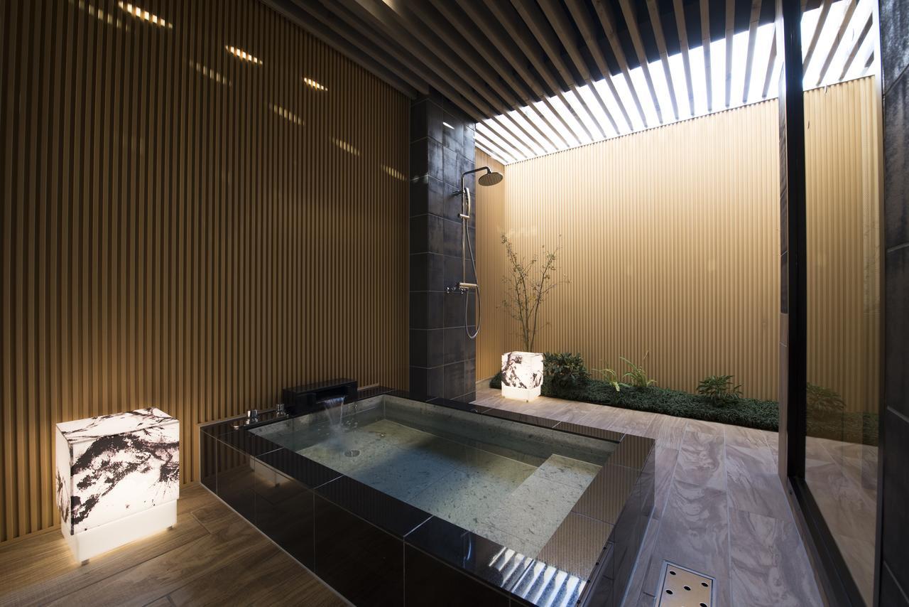 Hotel In The Moon (Adults Only) Yokohama  Ngoại thất bức ảnh
