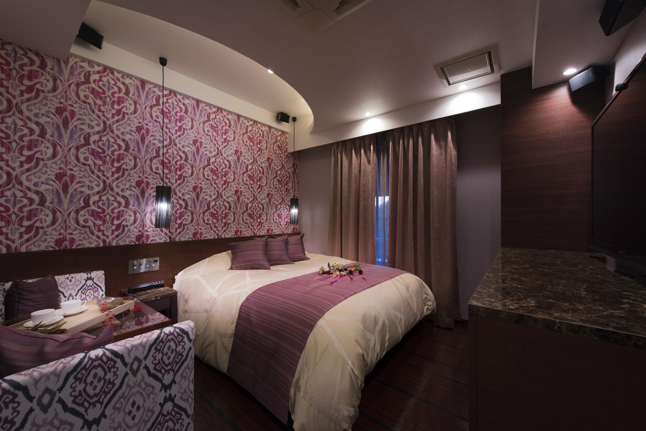 Hotel In The Moon (Adults Only) Yokohama  Ngoại thất bức ảnh