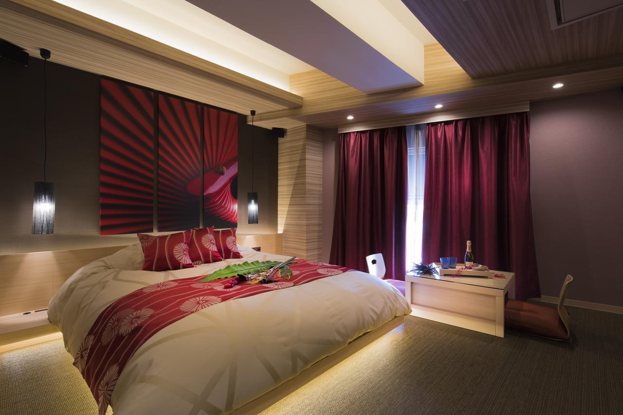 Hotel In The Moon (Adults Only) Yokohama  Ngoại thất bức ảnh